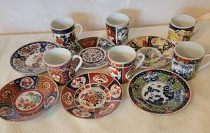 lot 66 image: Oriental Patterned Demitasse Service