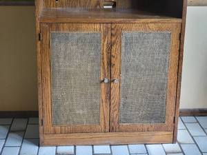 lot 68A image: Striking Mid-Century Modern Cabinet Bookshelf A