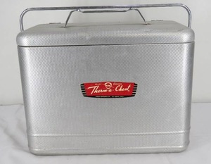 lot 143 image: Vintage 1950s Therma-A-Chest Aluminum Ice Chest Cooler St. Louis