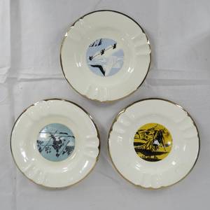 lot 150 image: Lot of 3 Vintage The Sabina Line Warranted 22K Ceramic Ashtrays