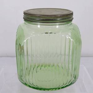 lot 103 image: Vintage 8 Green Vaseline Cookie Glass Jar wLid