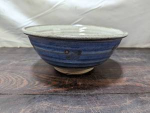 lot 13 image: Salt Glazed Ceramic Bowl