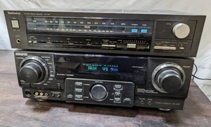 lot 28 image: Aiwa Stereo Receiver AV-S17  And Technics AMFM Receiver SA-912