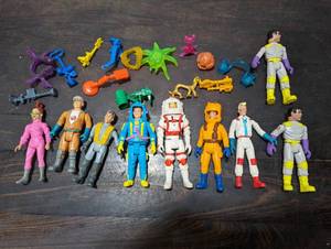 lot 72 image: Ghost Busters Action Figures And Accessories