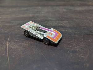lot 77 image: Vintage Hot Wheels Redline Steam Roller