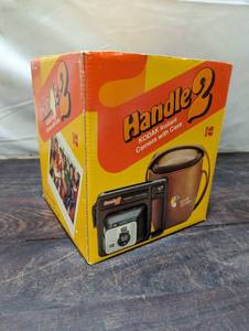 lot 90 image: Vintage Handle 2 Kodak Instant Camera With Case