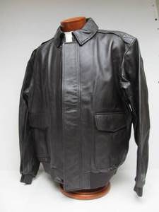 lot 29 image: New Unused L.L. BEAN Mens Leather Jacket - Size XXL - Black