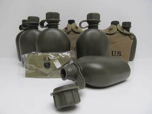 lot 43 image: Large Group of US Military Canteens