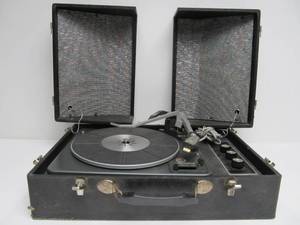 lot 64 image: Vintage GARRARD Portable Turntable