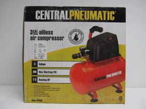 lot 77 image: Brand New CENTRAL PNEUMATIC 3 Gallon Air Compressor 