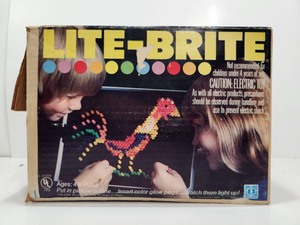 lot 181 image: Nice Vintage LITE-BRITE wOriginal Box