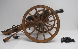 lot 101 image: LARGE & Fantastic Brass Barrel Black Powder Cannon