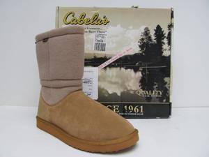 lot 112 image: Brand New Cabelas Mens Fleece Boots - Size 12M