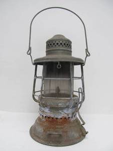 lot 134 image: Unusual Antique KEYSTONE WARE Lantern