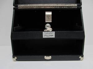 lot 228 image: Adjustable LOK-GRIP Tray Super Deluxe Handgun Storage Case by Pachmayr Gun Works