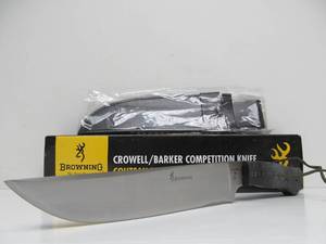 lot 240 image: BROWNING Large Model 580 CrowellBarker Competition Knife