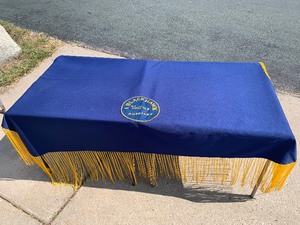 lot 279 image: Large Vintage Blackhawk Unit 129 Auxiliary Shawl wFringe
