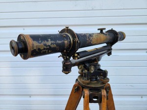 lot 379 image: Excellent Antique Keuffel & Esser Surveying Transit wOriginal Case & Tripod