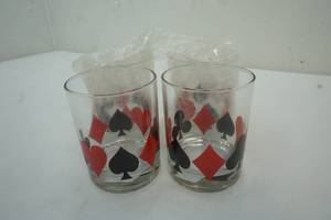 lot 42 image: Card themed glasses, new