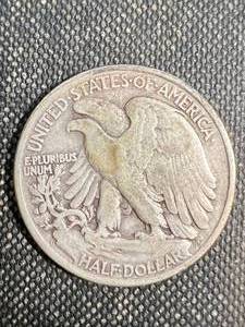 1947-D US WALKING LIBERTY HALF DOLLAR