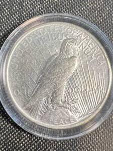 1923 US PEACE SILVER DOLLAR IN AIRTITE
