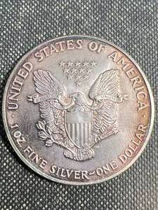 1992  AMERICAN SILVER EAGLE 1 TROY OZ .999 FINE SILVER