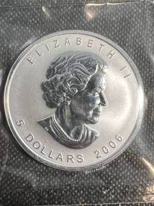 2006 CANADA SILVER MAPLE LEAF 1 TROY OZ .9999 FINE SILVER SEALED