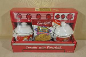 lot 26 image: Cookin with Campbells Gift Set 1998
