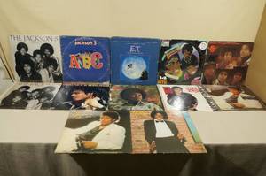 lot 121 image: 12 Vinyl Record Albums -ET, Michael Jackson, Jackson 5