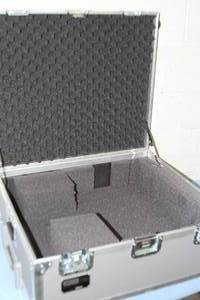 lot 21 image: Jelco Hard-Sided ATA-Rated Heavy Duty Foam-Lined Travel Portable Case with Telescoping Handle & Wheels