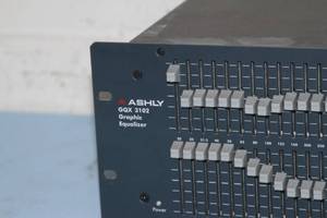 lot 28 image: Ashly GQX-3102 2-Channel 13-Octave Pro Audio Graphic EQ Equalizer