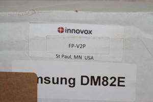 lot 78 image: New in Box - Innovox Pro Audio Flex Precision Series Horizonal Soundbar Sound Bar for Flat Panel Display  Monitor  TV  Television