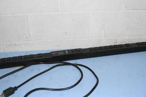 lot 92 image: APC AP8930 24-Outlet Metered Zero RU 2G Rack Power Distribution Unit PDU 20 Amp 100-120V - $1,000 Online