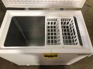 lot 8 image: Magic Chef 7.0 cu. ft. Chest Freezer in White   Customer Returns See Pictures