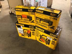 lot 38 image: Lot of Assorted Dewalt Portable Power Stations Customer Returns See Picture