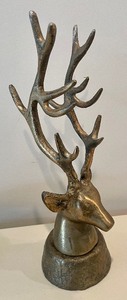 lot 30 image: Brass Deer Head Decorative Figurine and Resin Bird Figurine