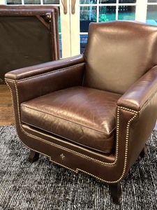 lot 8A image: Hickory Chair Leather Chair
