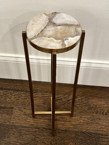 lot 31 image: Petite Accent Table with Geode Top