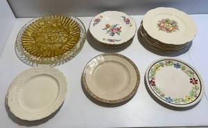 lot 42 image: Scio Pottery Dinnerware Hazel Pattern & Glassware Including 1940s Federal Glass And More