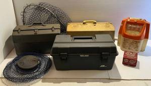 lot 70 image: Group Of Vintage Tackle Items Including Hawthorne Fly Reel Box And More