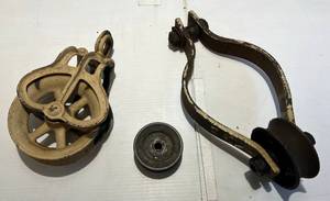 lot 136 image: Antique Metal Pulleys