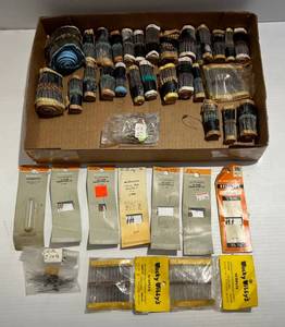lot 160 image: Group Of Vintage Resistors