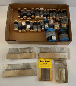 lot 161 image: Group Of Vintage Resistors