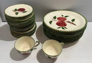 lot 180 image: Vintage Blue Ridge Southern Potteries Quaker Apple 11 9 14 Dinner Plate 23 6 Plate 2 Cups