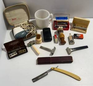 lot 244 image: Large Group Of Vintage Shaving Items And More