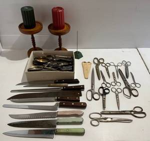 lot 251 image: Group Of Vintage Knives, Silverplate And More