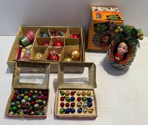 lot 21 image: Antique Christmas Bulbs Including Miniature & More