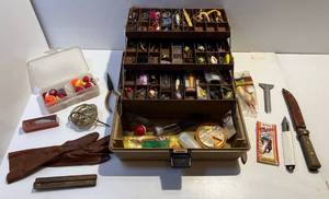 lot 50 image: Vintage Tackle Box & Tackle Some In Original Box