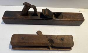 lot 62 image: Antique Wood Planes