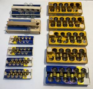 lot 129 image: Group Of Misc. Vintage Automotive Light Bulbs Most In Original Box